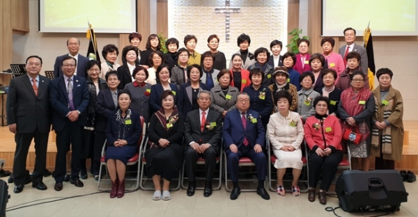 한기부 여성부흥협의회는 지난 11일 안산예정교회에서 제2회 정기총회를 갖고 이옥화 목사를 신임 대표회장으로 선출했다.