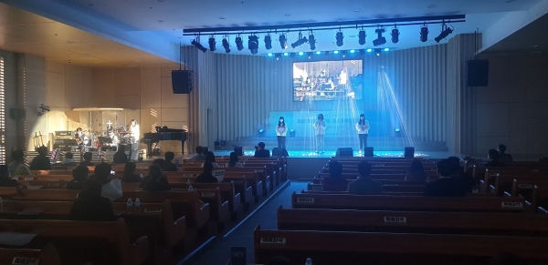 화성시기독교총연합회가 주최한 ‘2021 화성시 청소년·청년 문화콘서트’가 지난 13일 크리스찬교회에서 개최됐다.