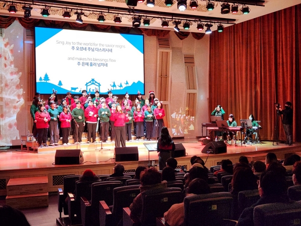 백석예술대 대외협력처는 지난 22일 ‘노엘’을 주제로 ‘크리스마스 음악 콘서트’를 개최했다.