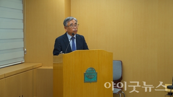 대한성서공회 제136회 정기이사회가 지난 30일 오전 서울시 서초구 성서회관에서 개최됐다. 권의현 사장이 사업보고를 맡았다.